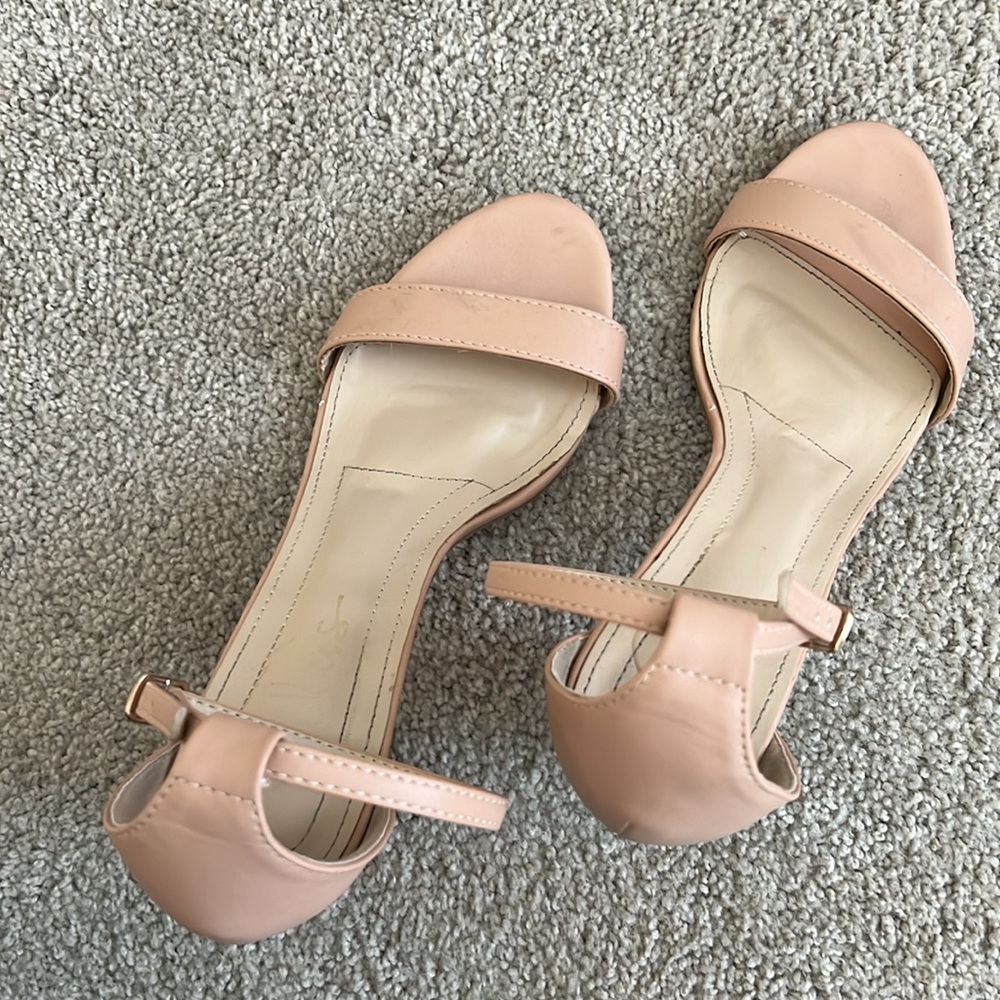 Lulus Heels - Picture 3 of 4